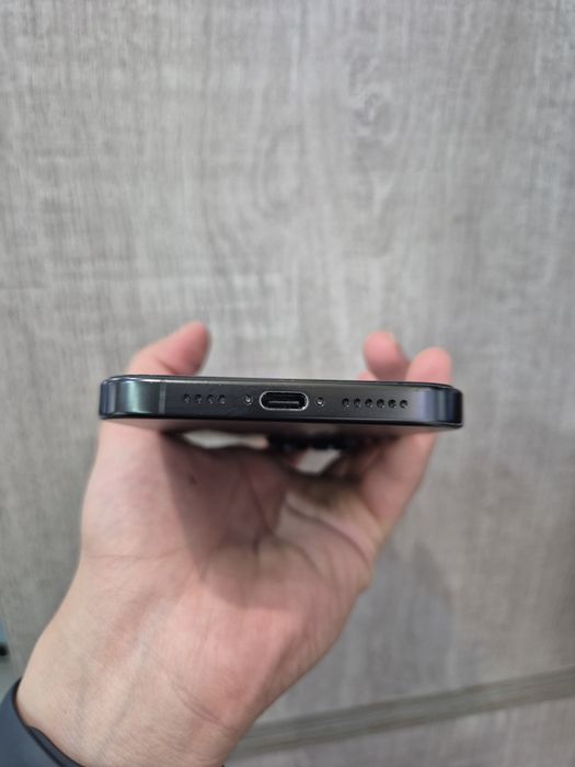 iPhone 16 Pro max 256 qora