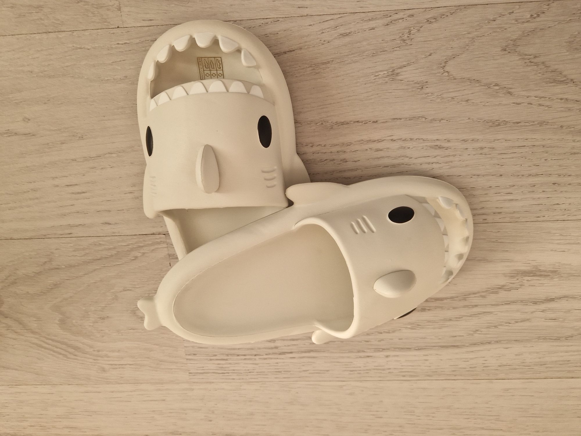 Papuci casa / plaja comfy shark / rechini unisex 20, 36-37 , 38-39,