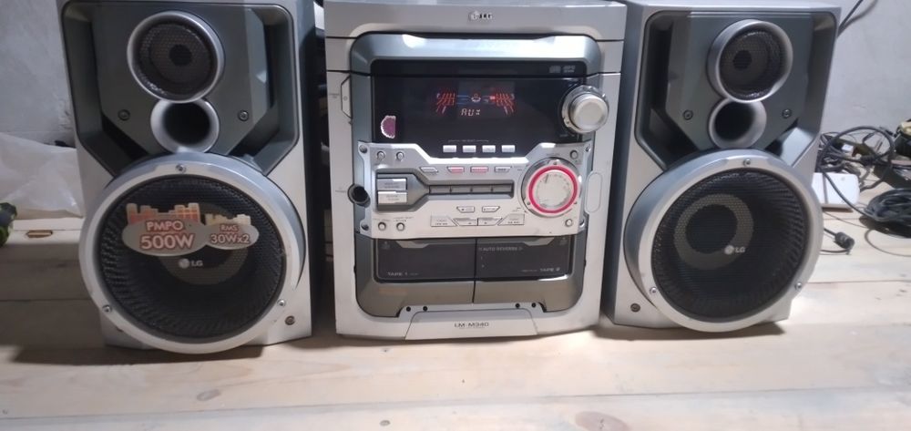 Продам музыкальный центр