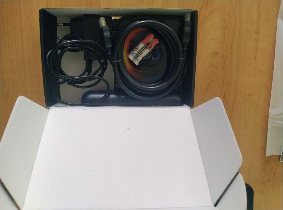 VONTAR H728 Android 14 TV Box