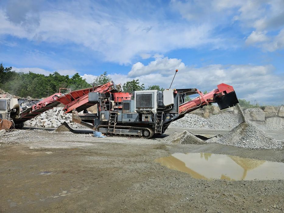 Sandvik QH331 Concasor cu con Sandvik QH331