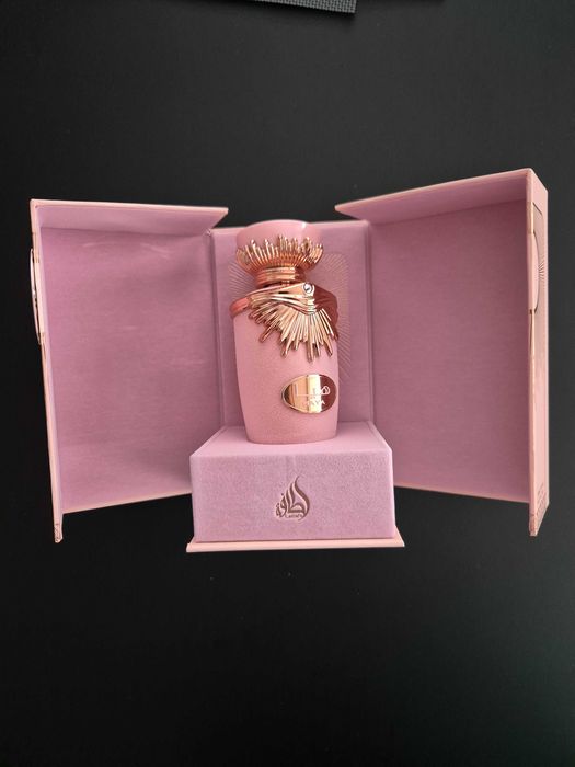 Lattafa Haya дамски парфюм