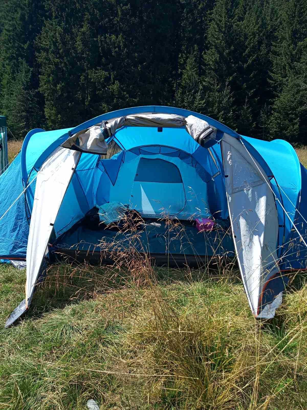Голяма тристайна палатка