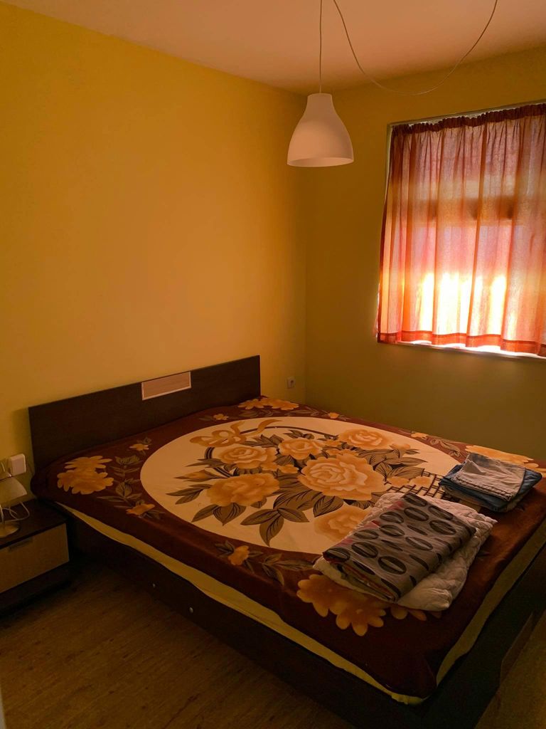 Дава се под наем Двустаен апартамент в Бургас, Сарафово - 50 кв.м за 357 € - Снимка #4