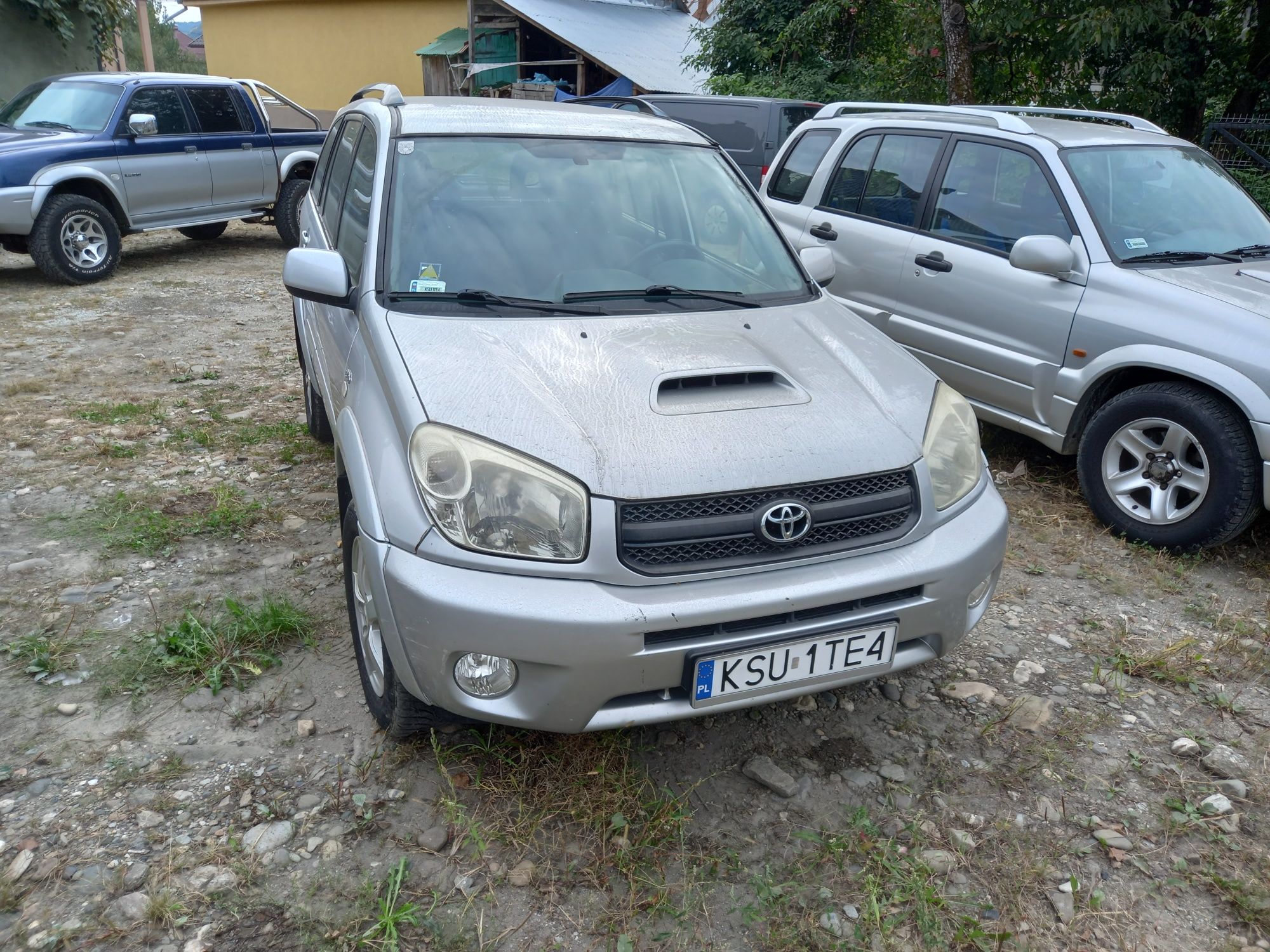 Toyota rav 4 an 2004