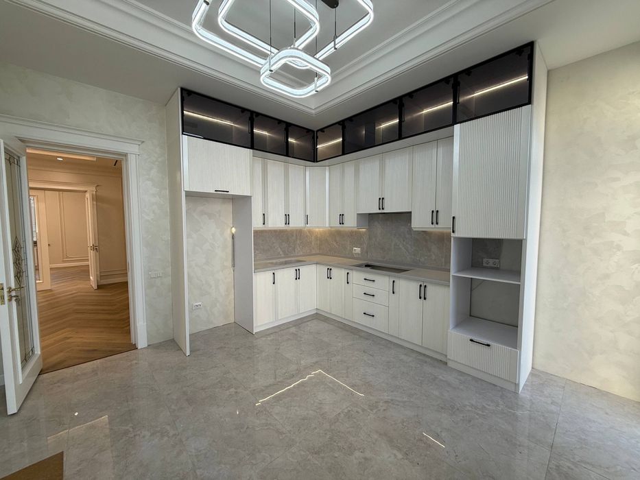 N5557 Shayxontohur tumani Malika bozor 3 sotix