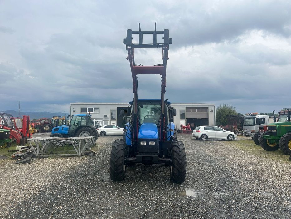 New Holland TL100