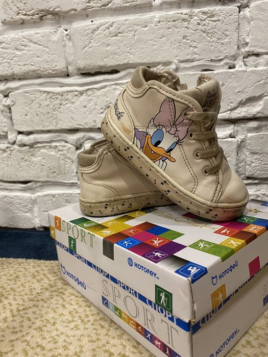 Обувь детская Zara