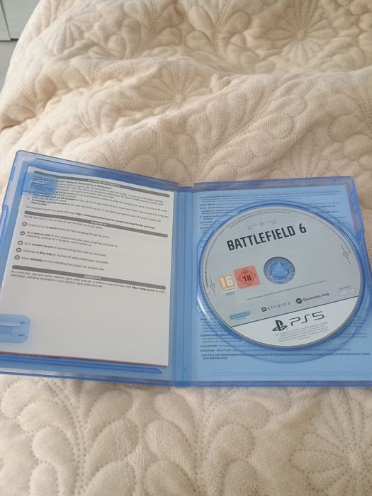 Vând Battlefield 6 PS .5