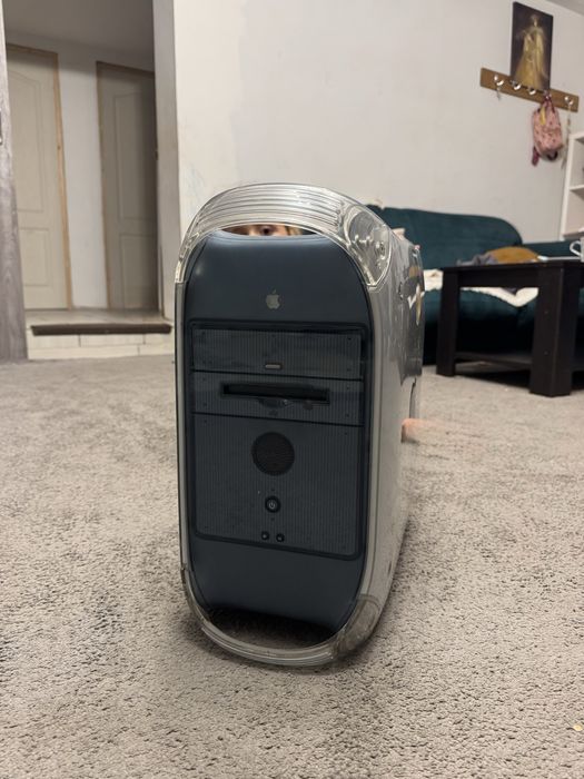 Power MAC G4 in stare perfecta