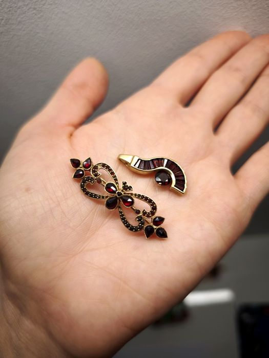 Златни старинни бижута