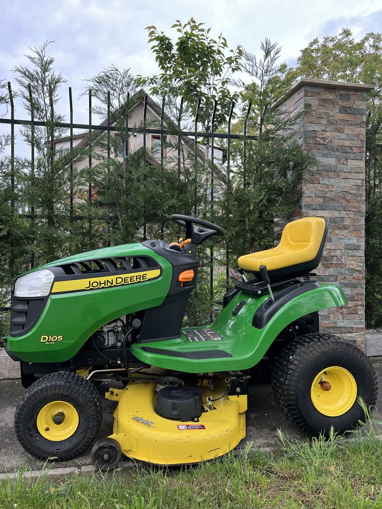 Tractoras de tuns iarba John deere BS funyirotraktor