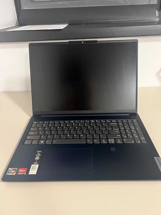 Lenovo IDEAPAD Slim 5 performant, 2 ani de utilizare ușoară