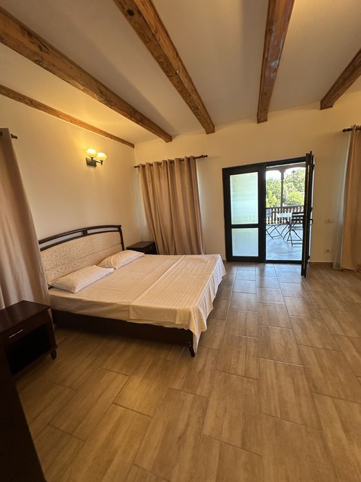 Inchiriez camera Dubla cu terasa  termen lung- ZONA CAMPUS MAMAIA