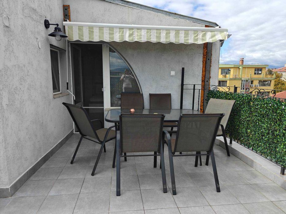 Кантора Триумф продава мезонет в централна част на гр. Казанлък