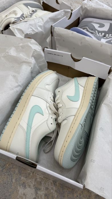 Nike jordan новая оригинал