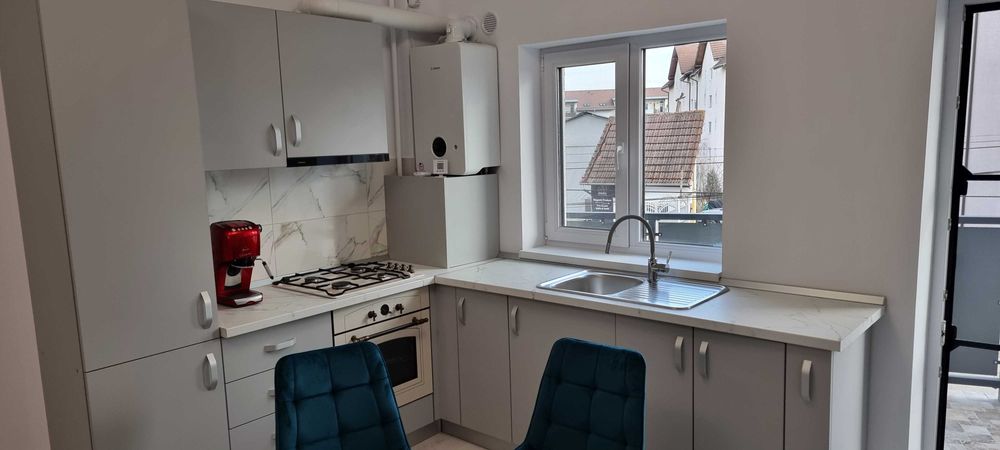 Apartament 2 camere de inchiriat, cartier Turnisor - 1 loc de parcare