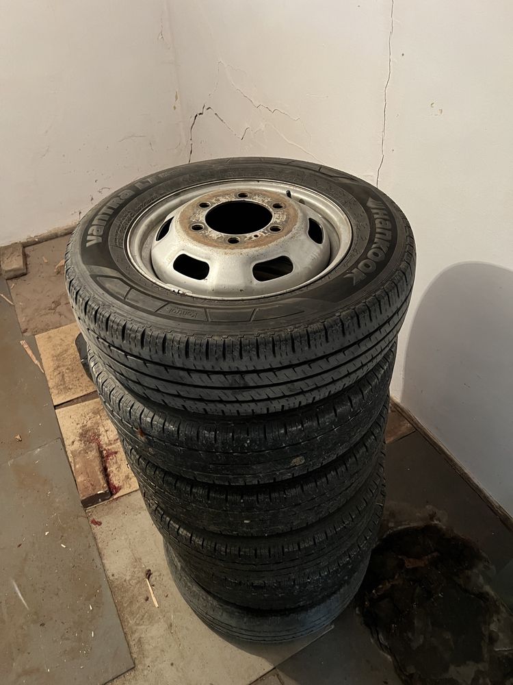 Jante Iveco Daily Hankook 195/75 r16c