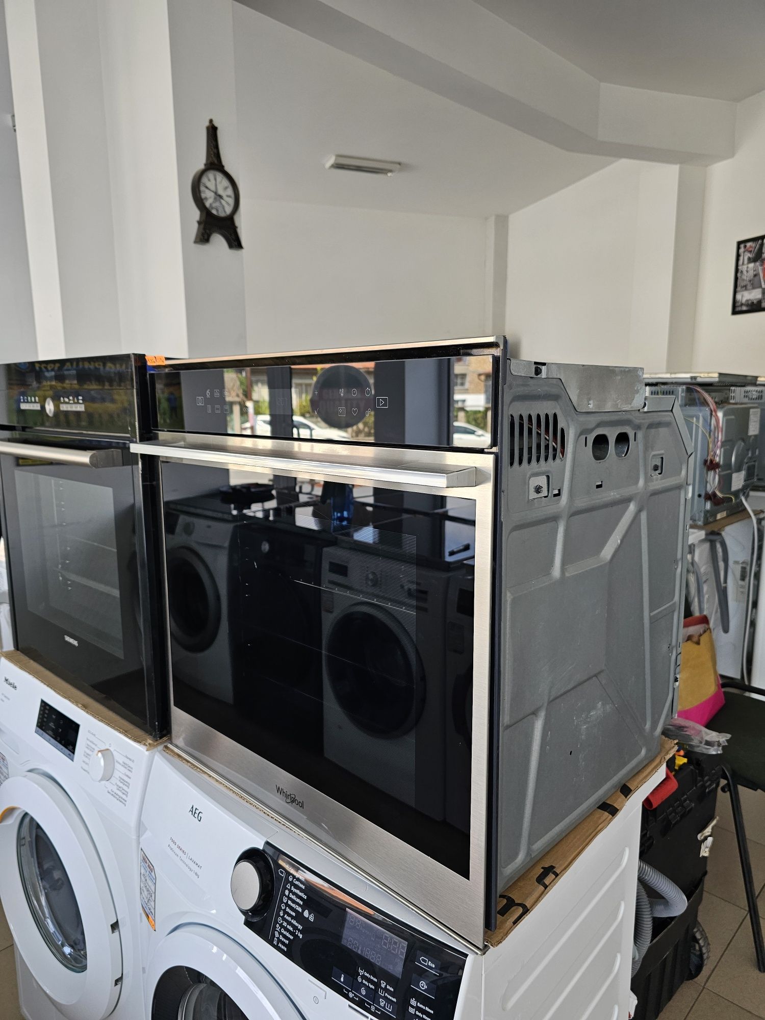 Фурна за вграждане Whirlpool