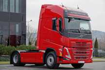 Volvo FH 500 / XXL /I -SAVE / I-PARK COOL / MODEL NOU / ANVELOPE 100% / DUPĂ CONTRACTUL DE SERVICE GOLDEN