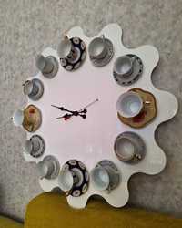 Декоративен часовник с винтидж чашки