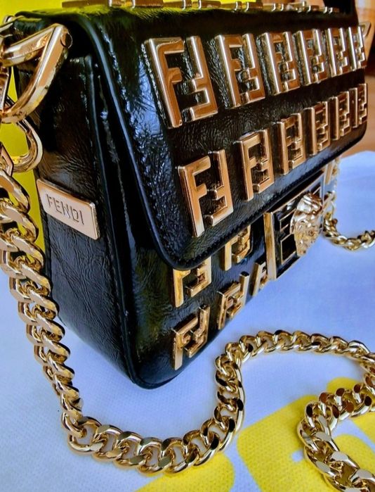 Genti mini Fendi,piele naturala, Italia,saculet,certificat, card, fact