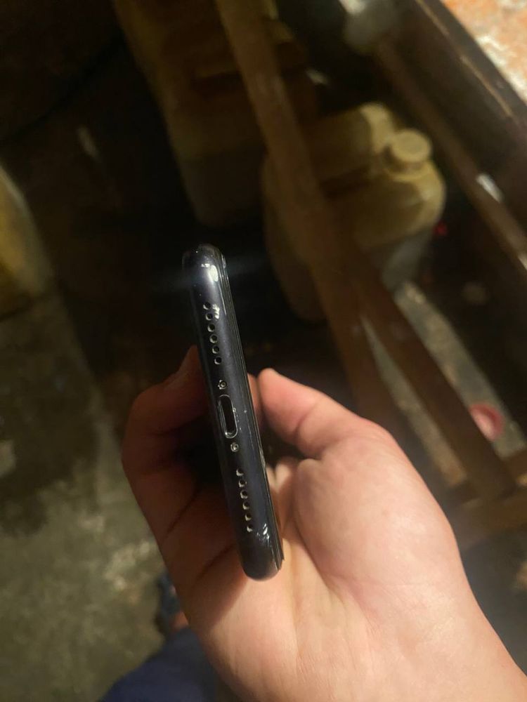 IPhone Xr 64 gb karobka bor