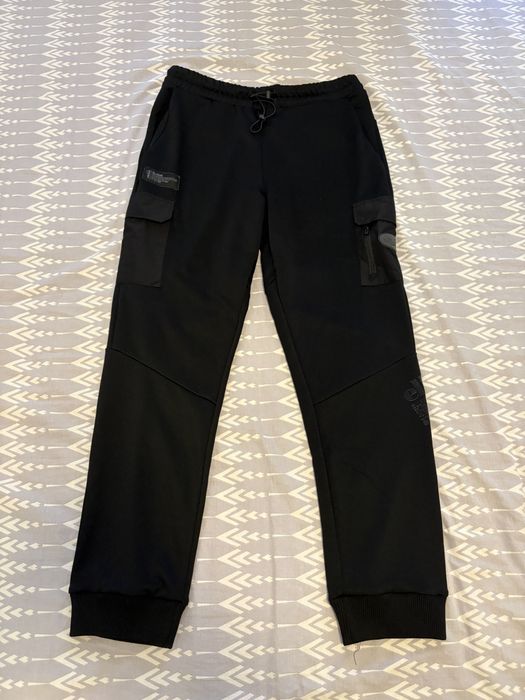 Екип на Ellesse.