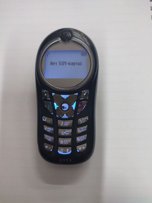 Продам телефон моторолу