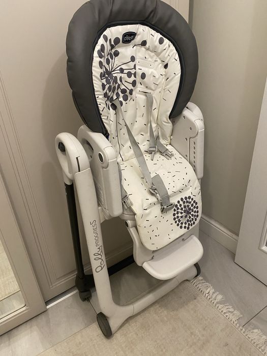 Scaun de masa 5 in 1 Chicco Polly