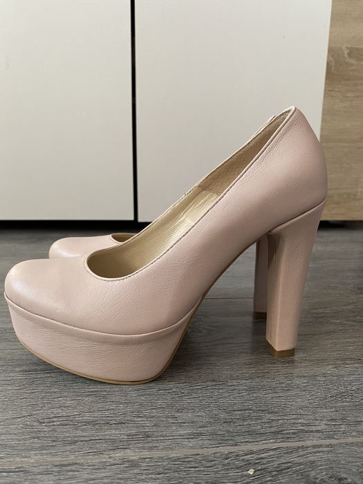 Pantofi cu toc si platforma din piele