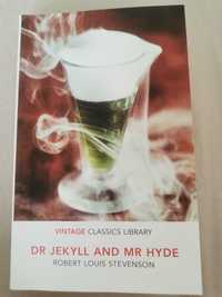 Dr. Jekyll and Mr. Hyde / Доктор Джекил и мистър Хайд (на англ. език)