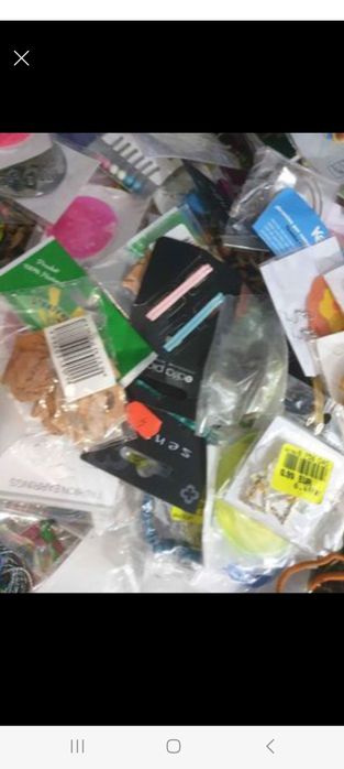 Gablonturi. Noi. 330 pungute pentru 330 lei