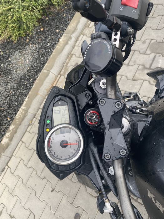 Kawasaki Z750 cu ABS