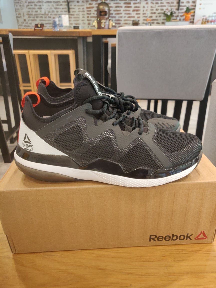 Reebok Ultra 4.0 номера 37, 38.5, 40.5