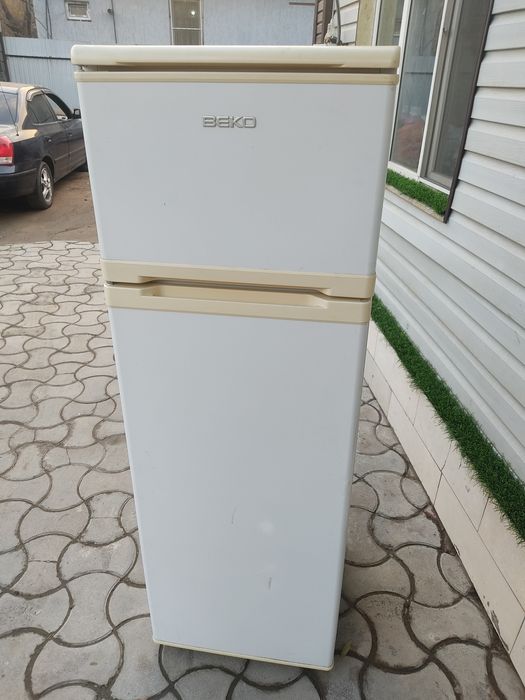 Продам холодильник Beko