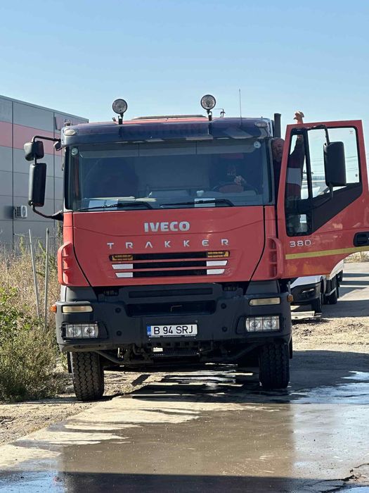 Inchirieri basculante si utilaje de constructi