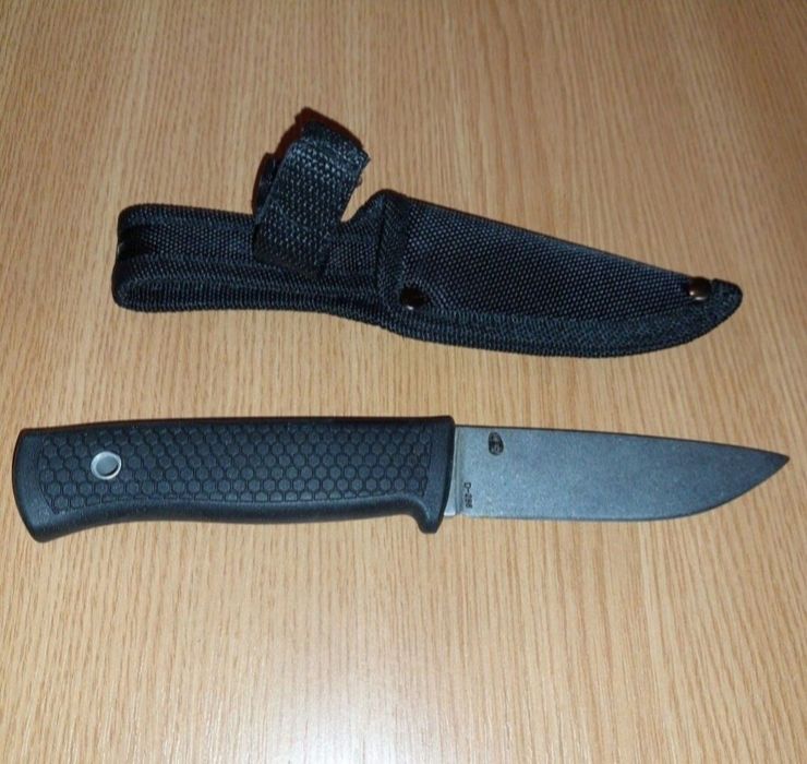 Cutit cu teaca otel dur