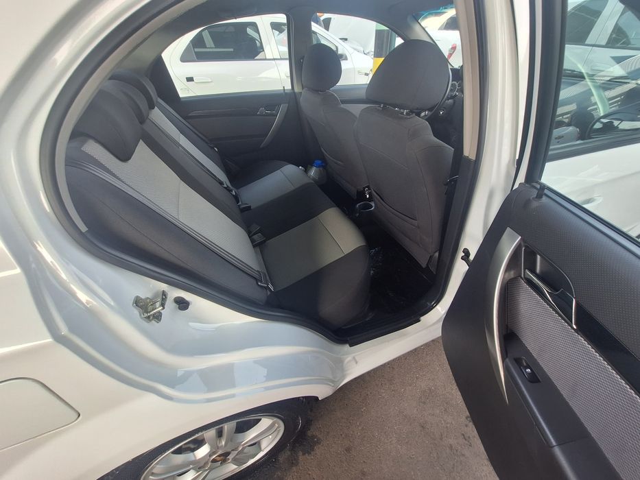 Yaxshi holatda nexa 3