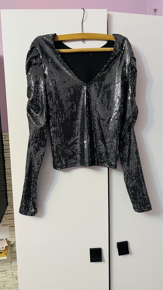 Bluza paiete maneci bufante superba de seara