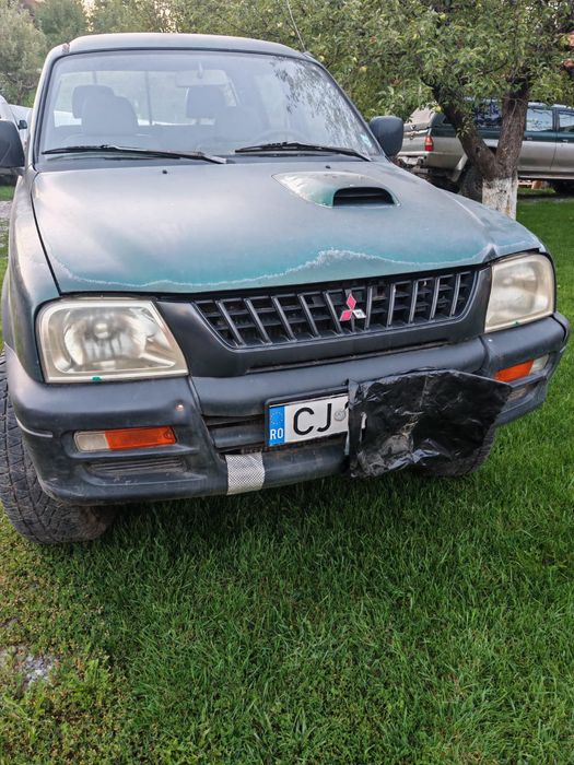 Vând Mitsubishi L200