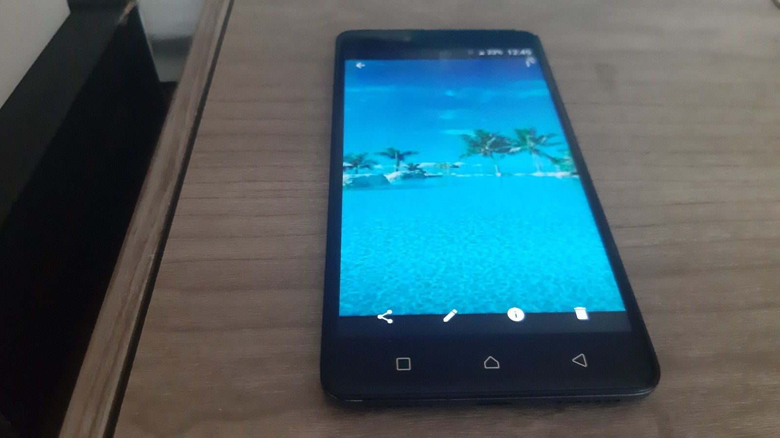 Отлично Работещ Смартфон lenovo   K6  note