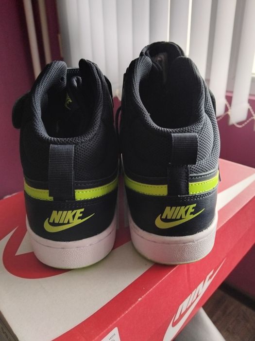 Маратонки Nike  номер 40