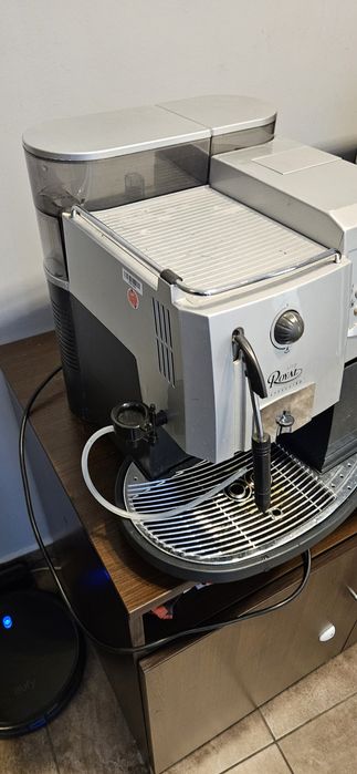 Expresor saeco royal capucino in stare buna