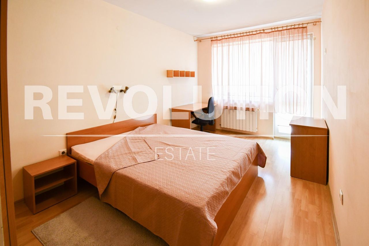 Дава се под наем Двустаен апартамент в София, Изток - 70 кв.м за 640 € - Снимка #1