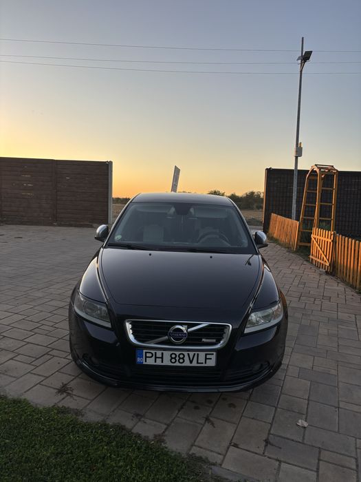 Volvo S40 2.0 D3 - 2011 R Design