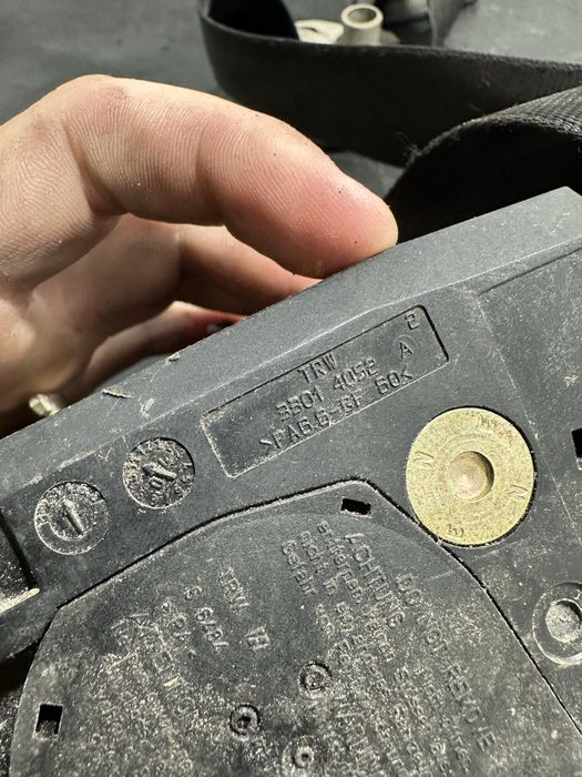 Centura siguranta dreapta fata volkswagen Vw T5 Transporter