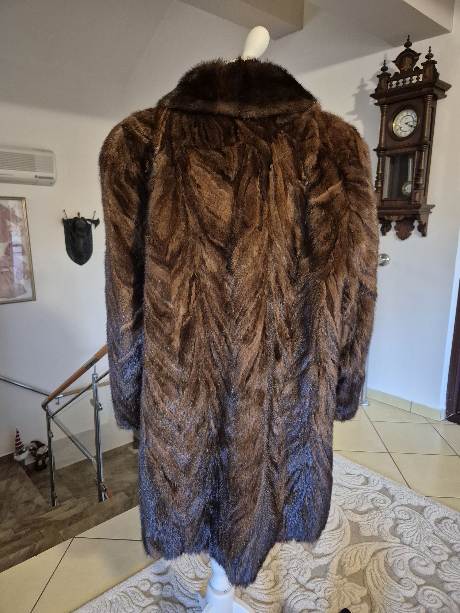 Haina de blana naturala vizon/nurca superba și foarte usoara