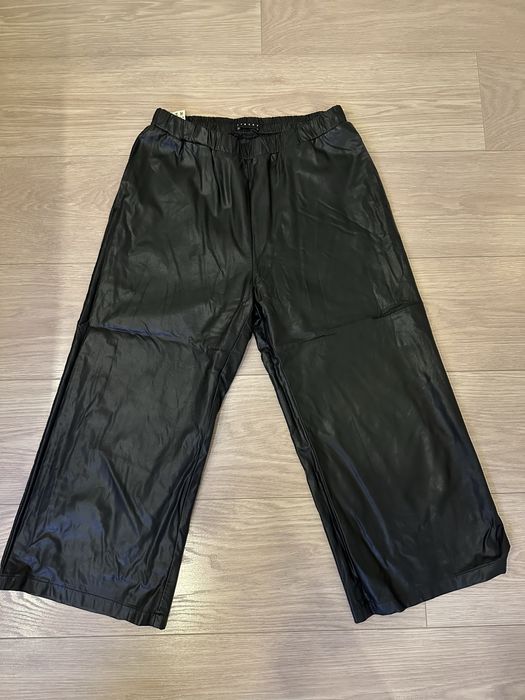 Кожен панталон Sisley