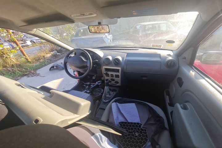 Galerie admisie Dacia Logan prima generatie